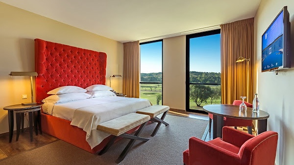 Nau Morgado Golf & Country Club